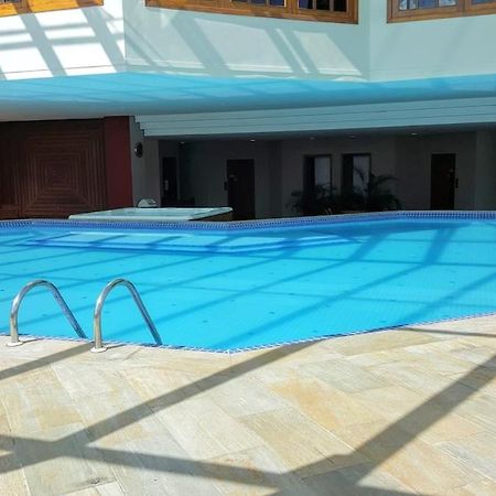 Apartamento No Quatre Saisons Com Cafe Da Manha Campos do Jordao Dış mekan fotoğraf